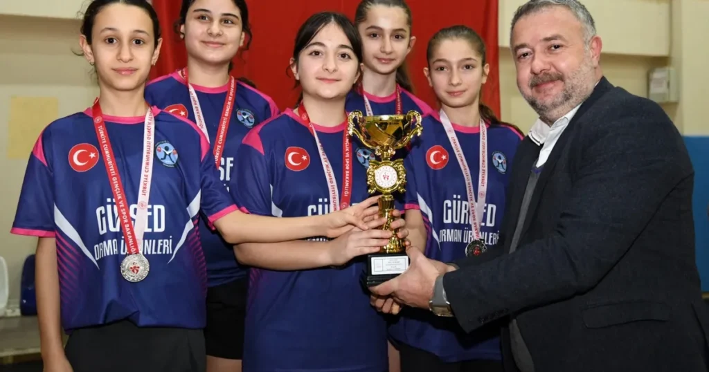 Badmintonun yıldızları parladı