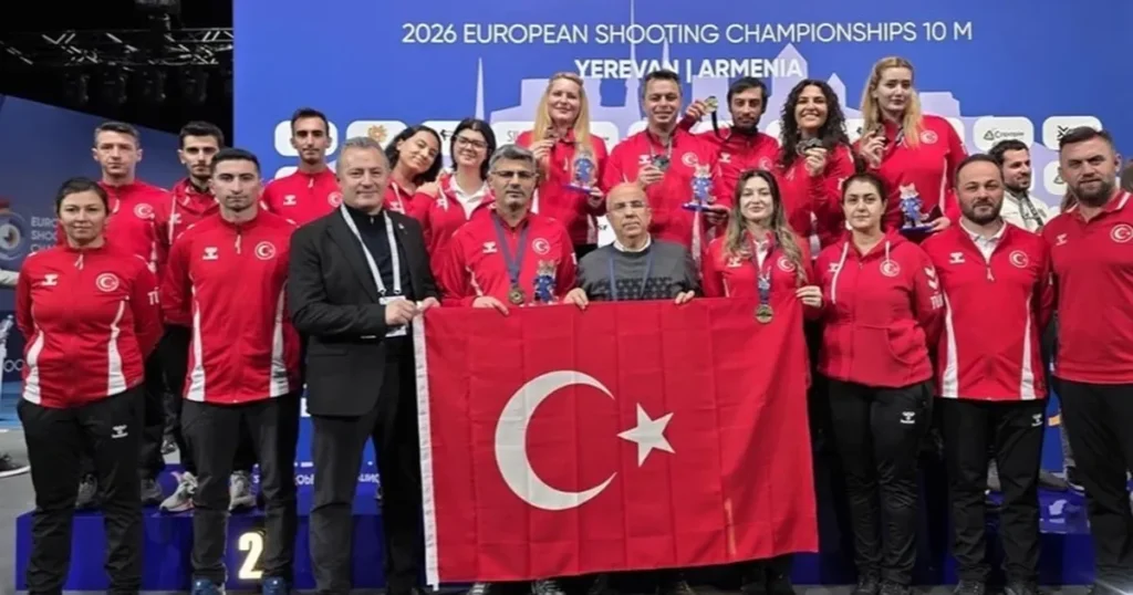 Türk Milli Tabanca Atış Takımı Avrupa’dan 3 madalya ile döndü