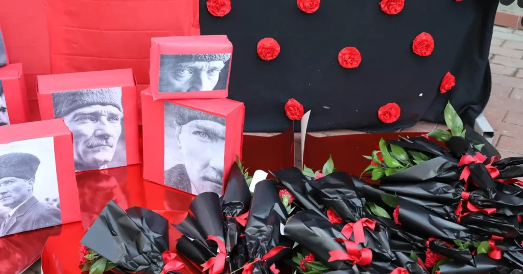 Atatürk’ü özlemle anıldı