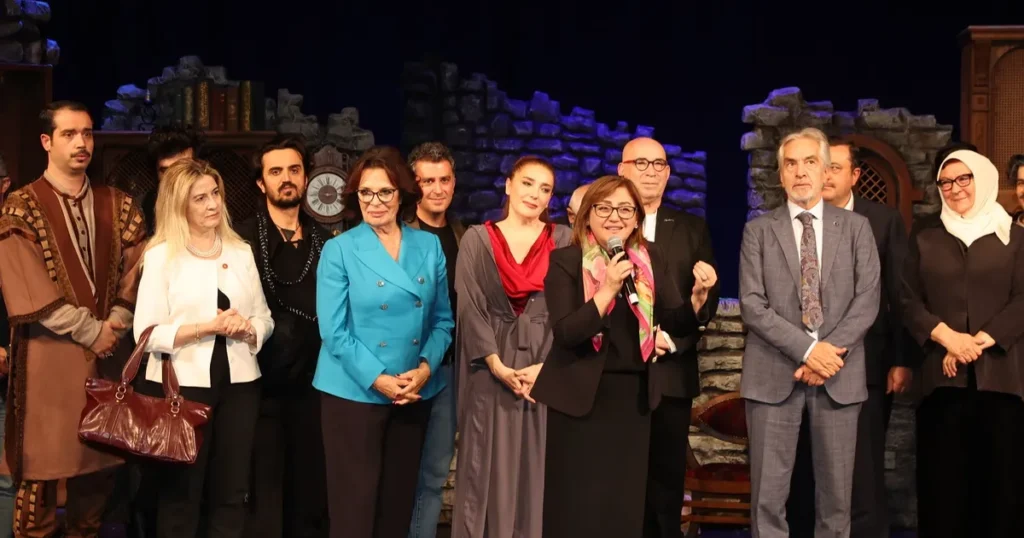 “Gazale – Uzun Gece” Gaziantep’te sahnelendi